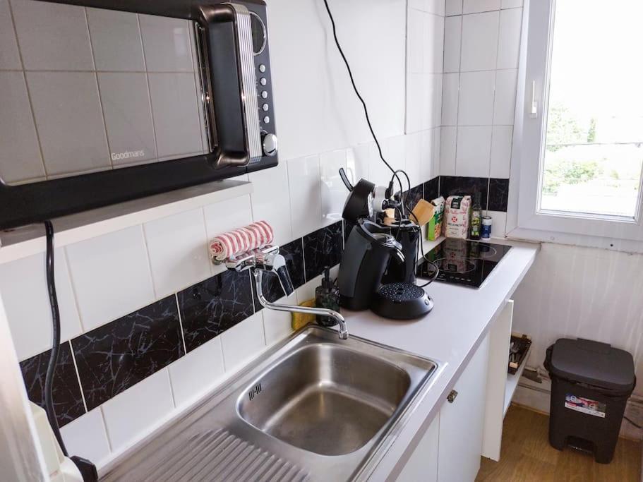 Le Sympathique - Petit Dejeuner, Netflix, Jacuzzi Rouen Exterior photo